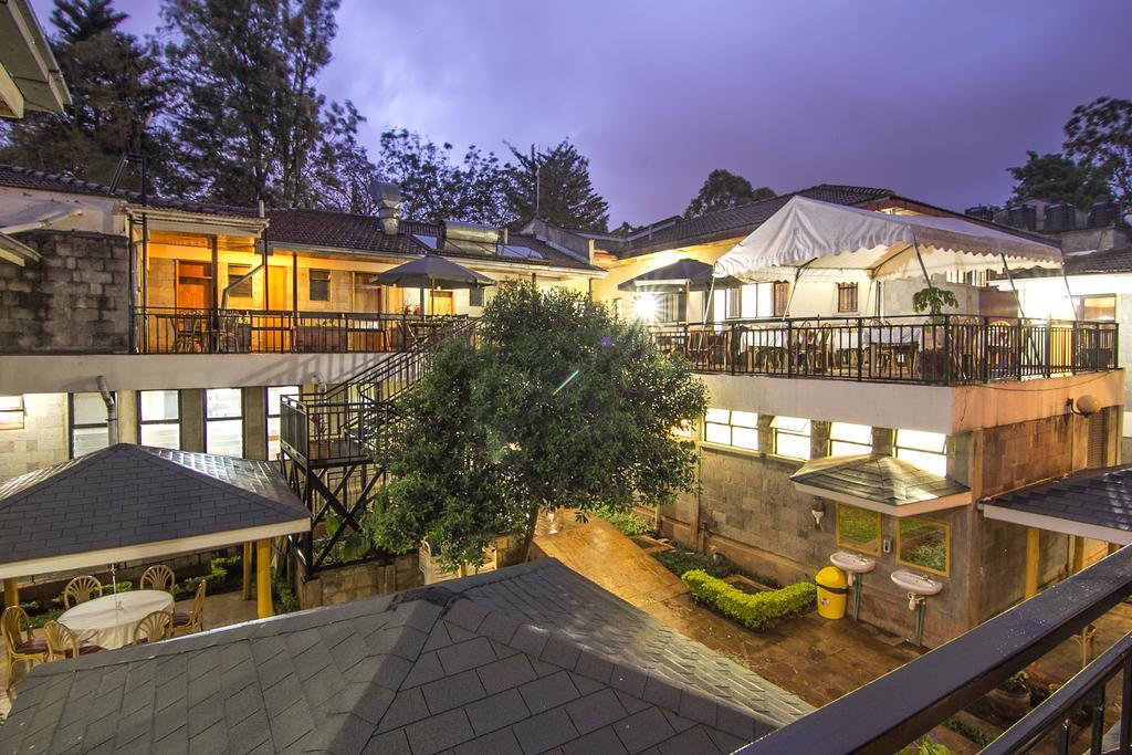Chak Guesthouse & Conference Center Nairobi Esterno foto