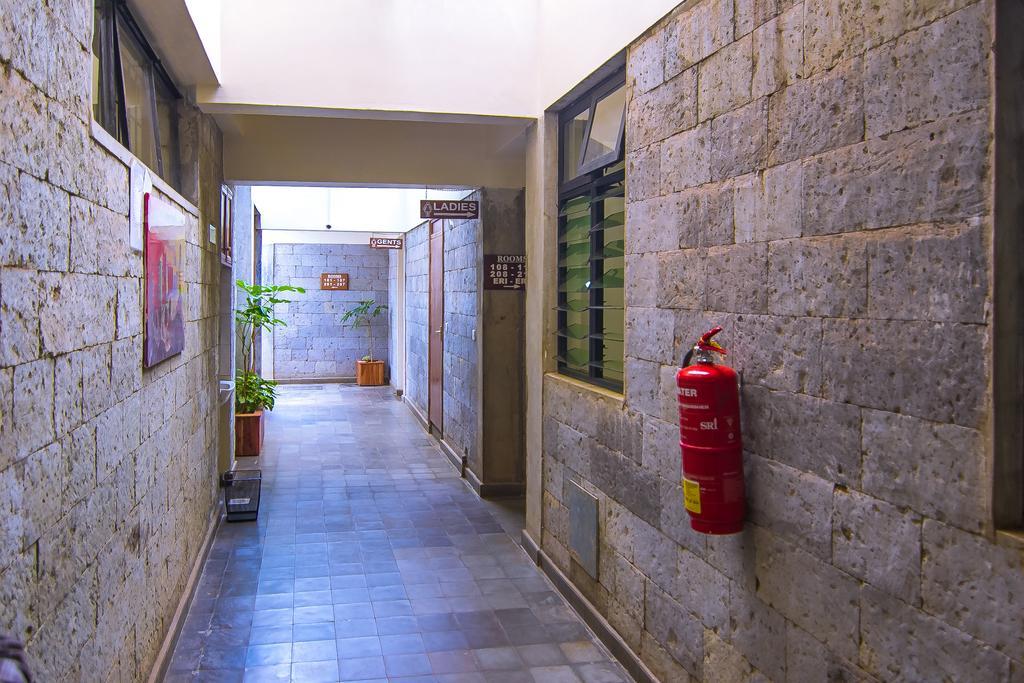 Chak Guesthouse & Conference Center Nairobi Esterno foto