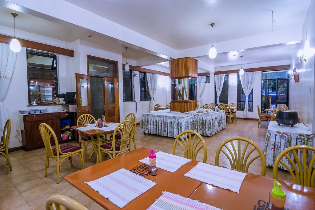 Chak Guesthouse & Conference Center Nairobi Esterno foto