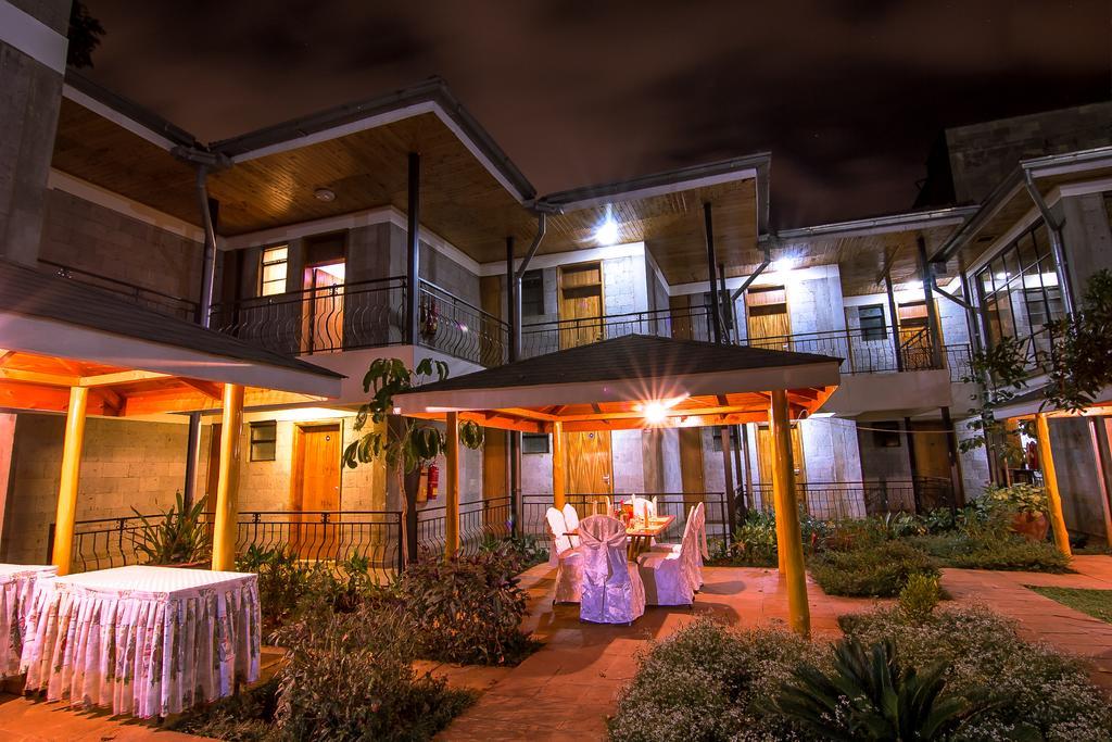 Chak Guesthouse & Conference Center Nairobi Esterno foto