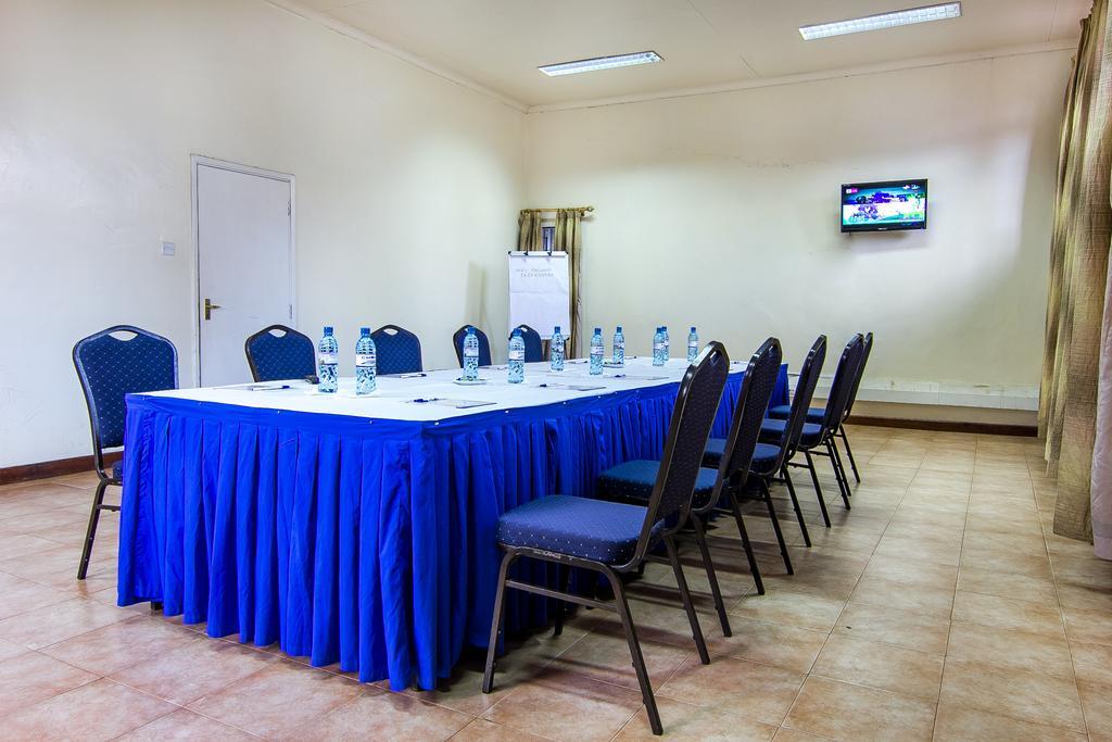 Chak Guesthouse & Conference Center Nairobi Esterno foto