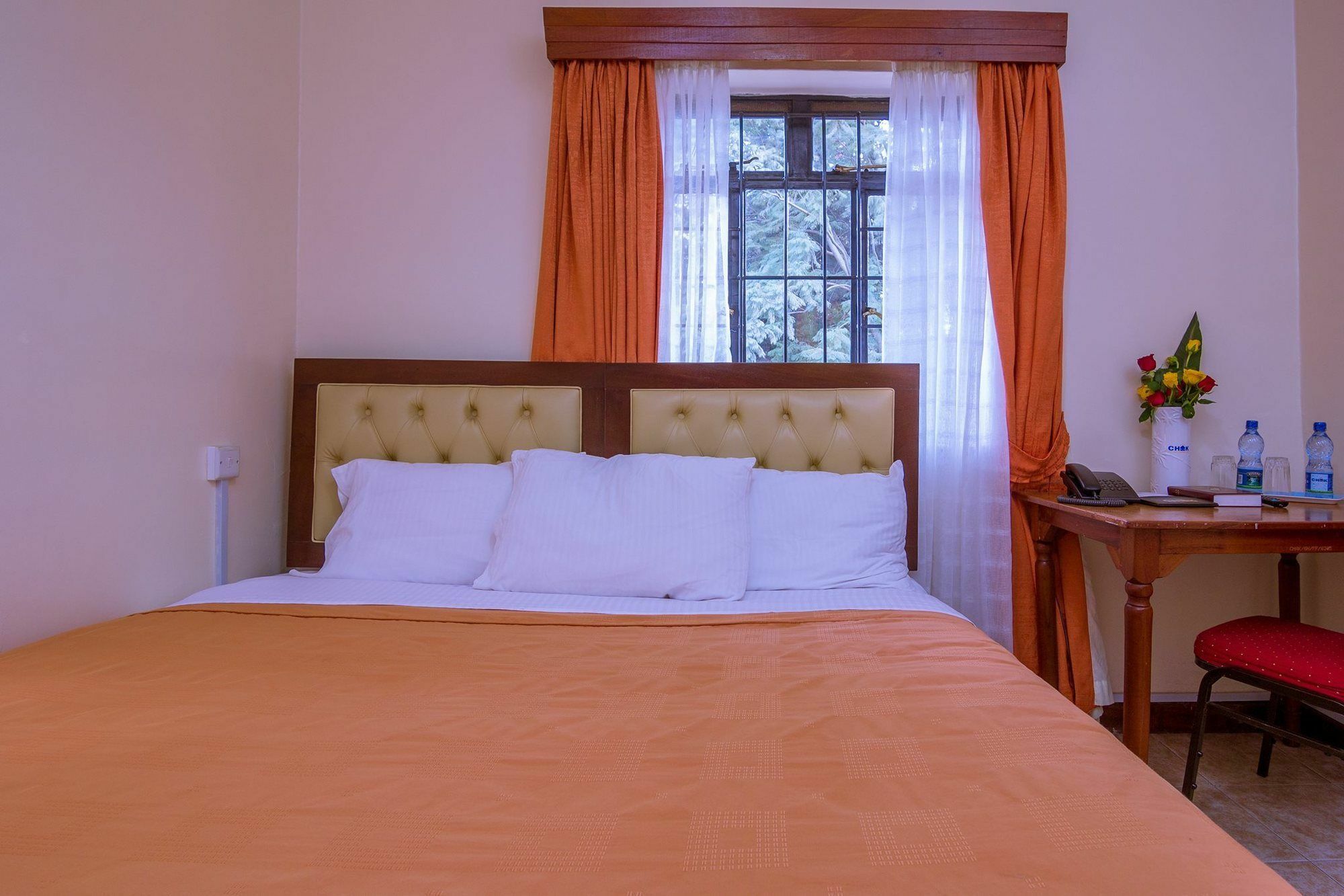 Chak Guesthouse & Conference Center Nairobi Esterno foto